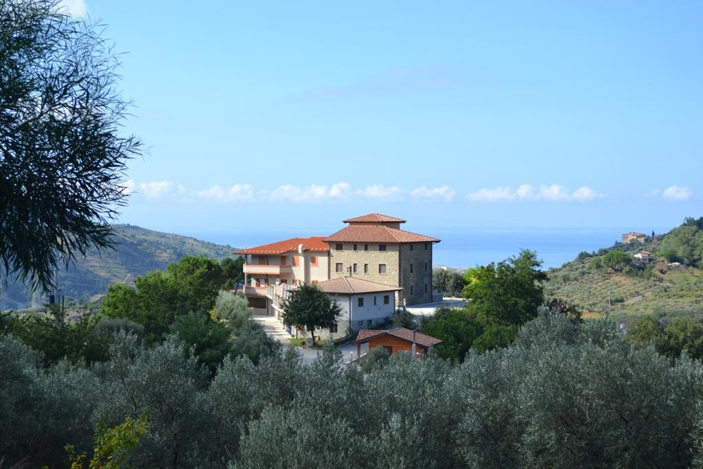 Agriturismo U' Casinu Da Scala Campora San Giovanni Exterior photo